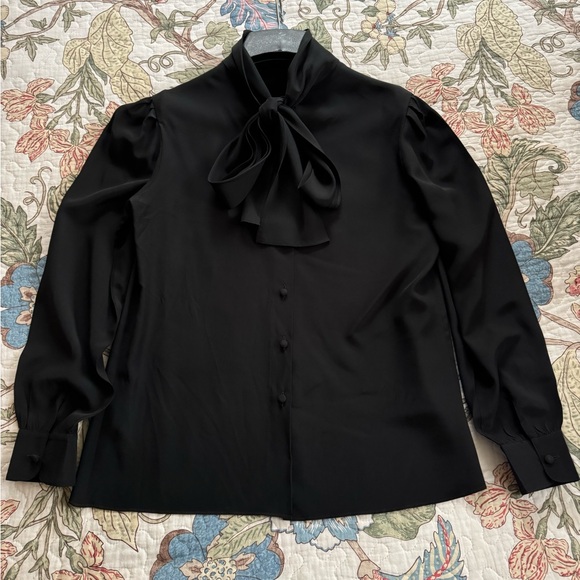 Vintage St.John 100% Silk Blouse - Picture 1 of 5